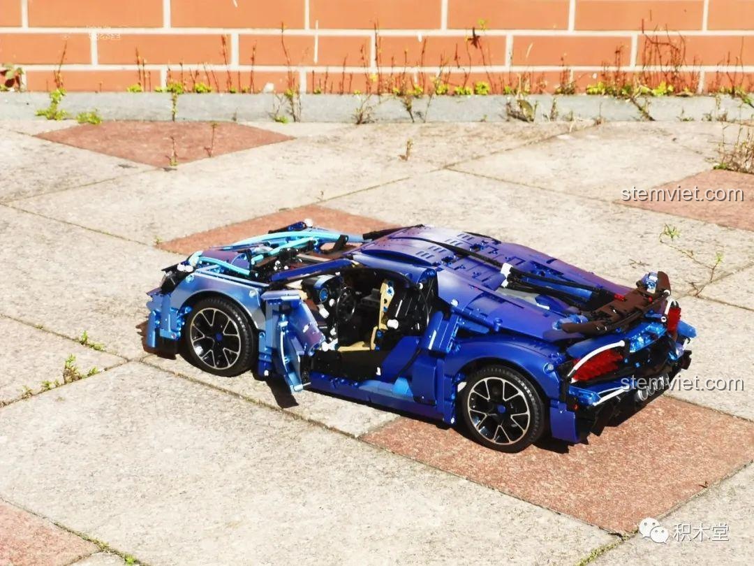 Cận cảnh cánh gió sau Bugatti Divo Taigaole T5004