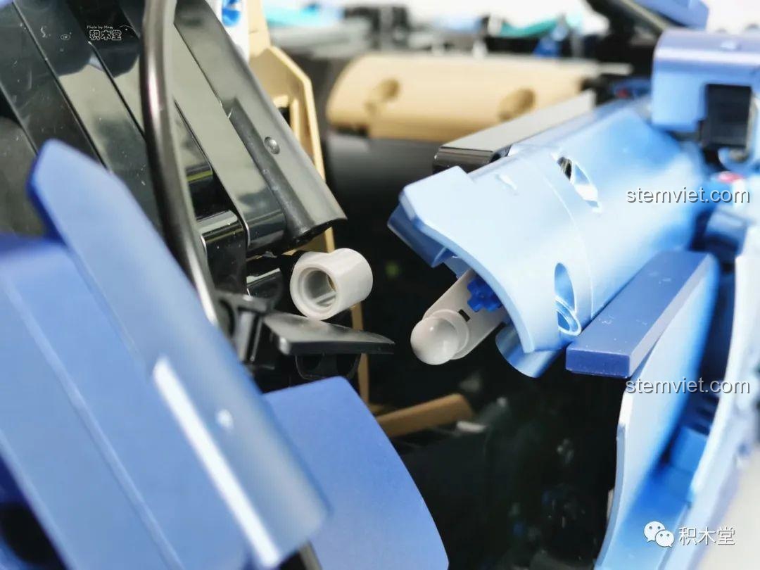 Cận cảnh thân xe Bugatti Divo Taigaole T5004