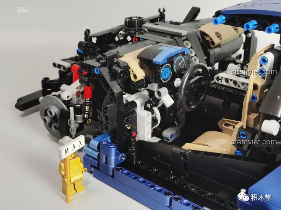 Cận cảnh chi tiết thân xe Bugatti Divo Taigaole T5004