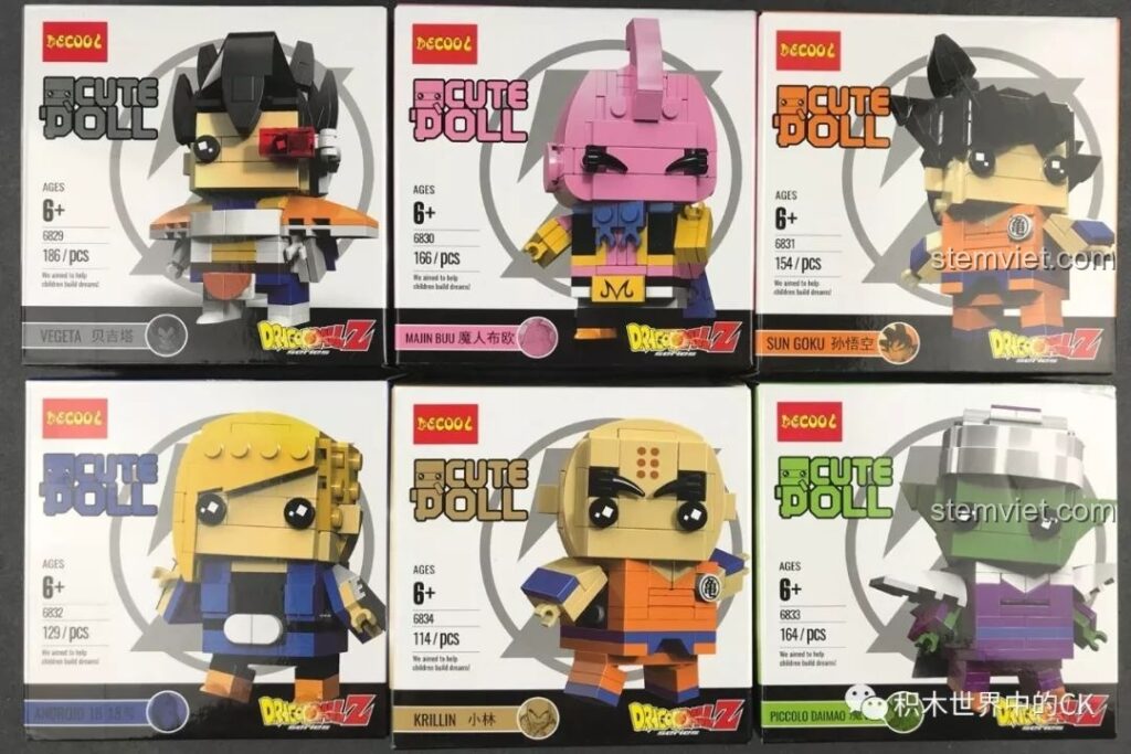 Toàn cảnh 6 hộp của bộ lắp ráp Decool 6829-6834 series Dragon Ball Z Cute Doll, gồm Vegeta, Majin Buu, Goku, Android 18, Krillin và Piccolo.