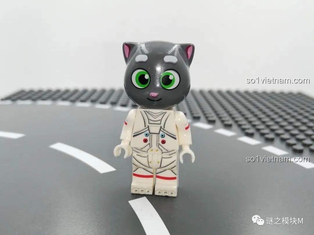 Bối cảnh tiệm làm tóc trong bộ lắp ráp Gia đình Talking Tom 99004