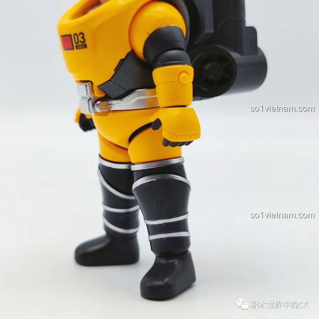 Robot Benben đã lắp cánh tay robot