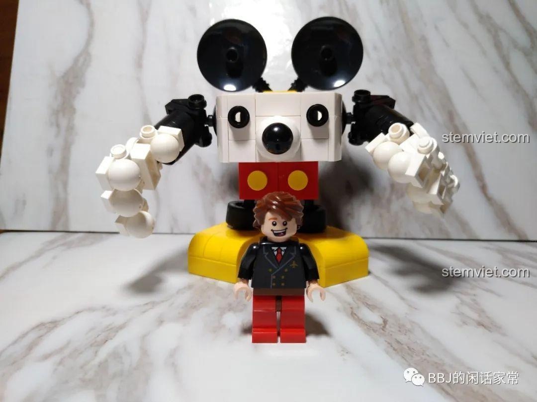 Khoang lái Mickey Mecha có thể mở của Tégu Brick 72100