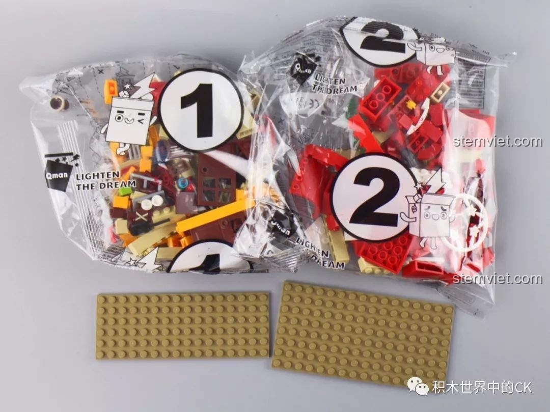 Nội thất bên trong mô hình Cửa hàng A-li của bộ QMAN 3901.