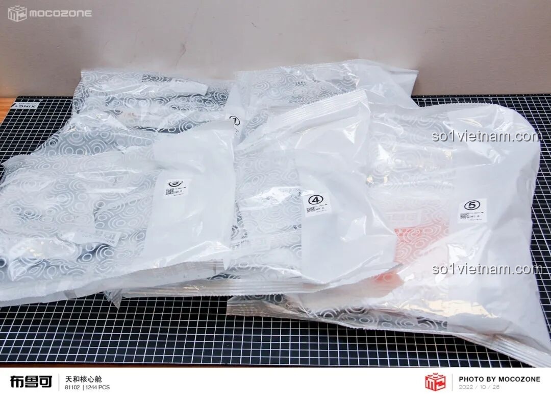 Các túi mảnh ghép được sắp xếp gọn gàng