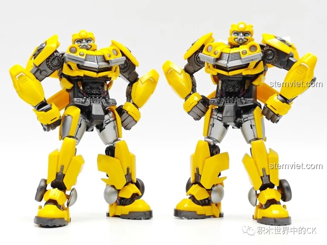 Robot Đại Hoàng Phong (EX) BLOKEES 71146 tạo dáng chiến đấu, khớp nối linh hoạt.