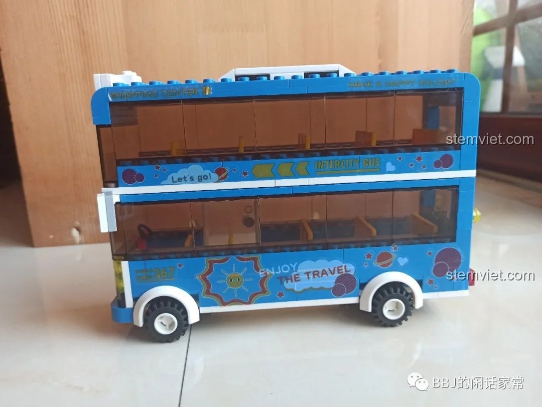 Cận cảnh các chi tiết kính trong suốt của Wange 3970