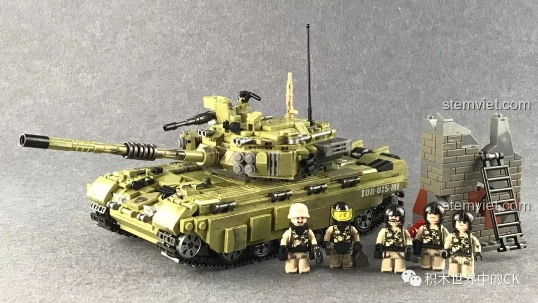 Toàn bộ bộ đồ chơi lắp ráp Xe tăng Thiên Hổ Scorpio Tiger XB-06015 của Xingbao đã hoàn thành, bao gồm xe tăng, minifigures và tiểu cảnh.