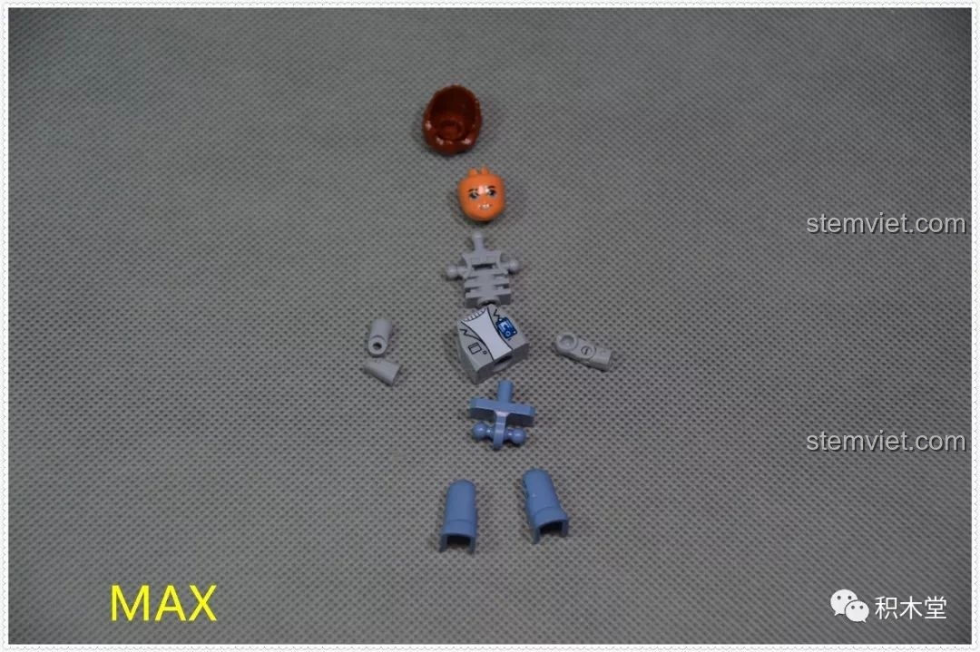 Các bộ phận của nhân vật mini mới trong bộ lắp ghép Zhe Gao QL0922 Trung tâm thương mại Châu Âu.