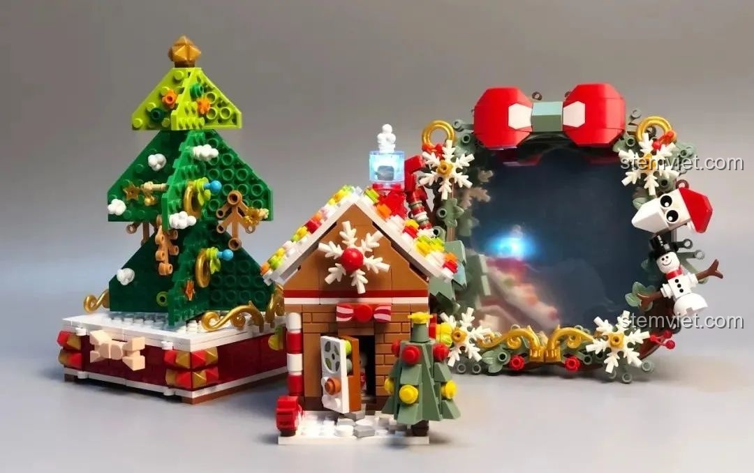 Tổng quan bộ sưu tập đồ chơi xếp hình trang trí Giáng Sinh JAKI JK5118 và các mẫu khác, mang không khí lễ hội.