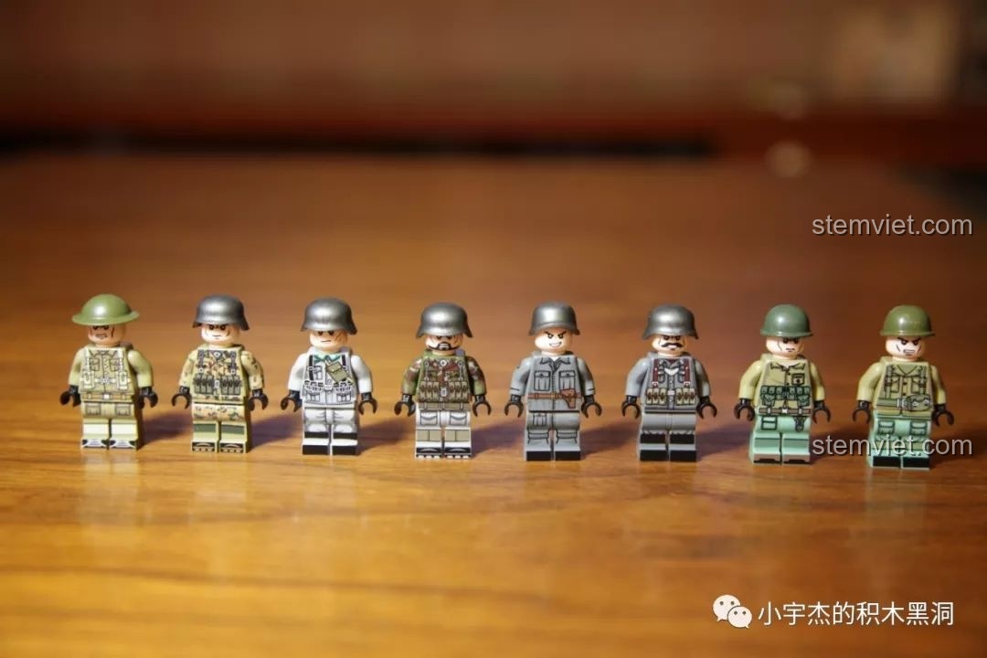 Dàn 8 minifigure từ các bộ xe tăng mini SEMBO, bao gồm lính Đức, Mỹ và Pháp với các loại quân phục khác nhau.