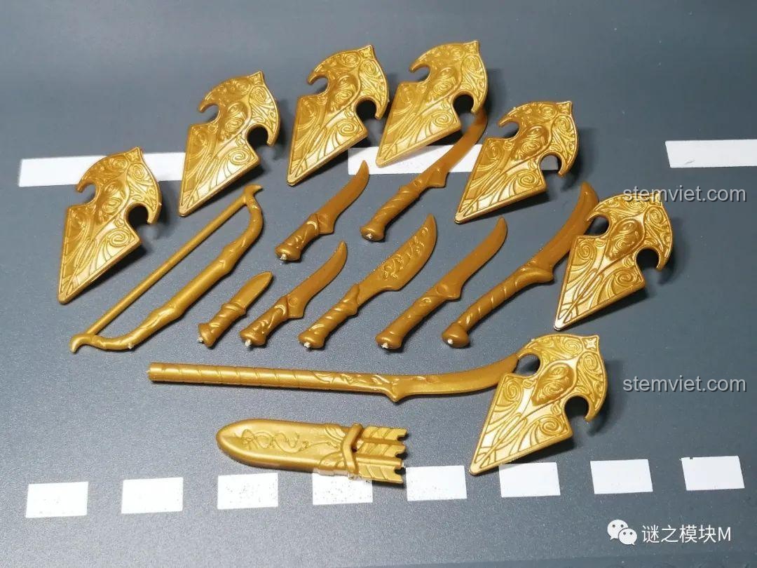Toàn bộ các loại vũ khí màu vàng trong bộ KORUIT KT1032, bao gồm cung, kiếm, dao găm.