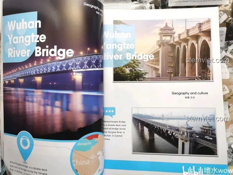 Trang giới thiệu sản phẩm và bản đồ Trung Quốc trong sách hướng dẫn của bộ lắp ráp Cầu Trường Giang Vũ Hán WANGE 6223.