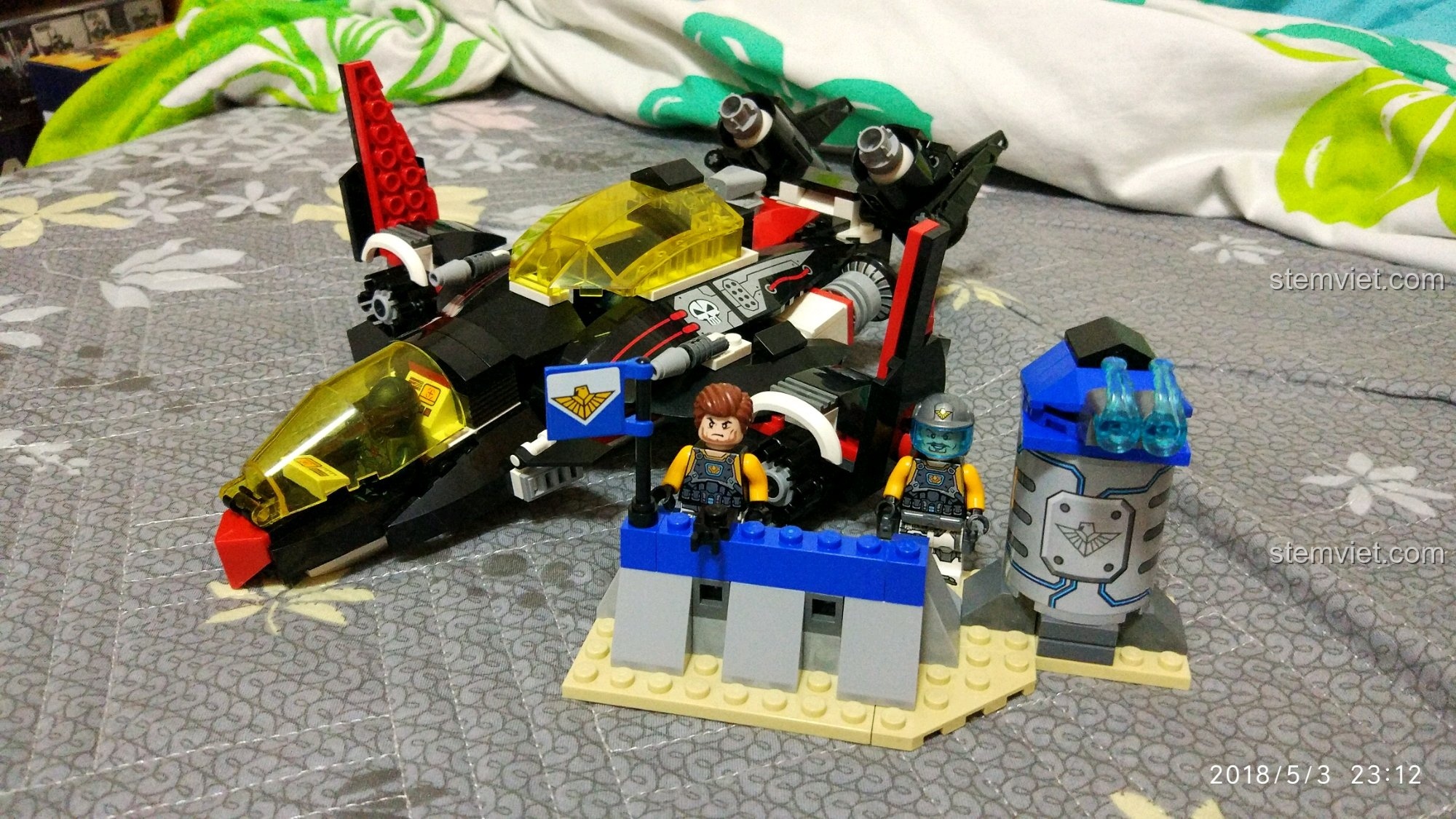 Buồng lái phi thuyền Enlighten 2714 dễ bung, bộ xếp hình Phi thuyền chiến đấu cho con trai 6+