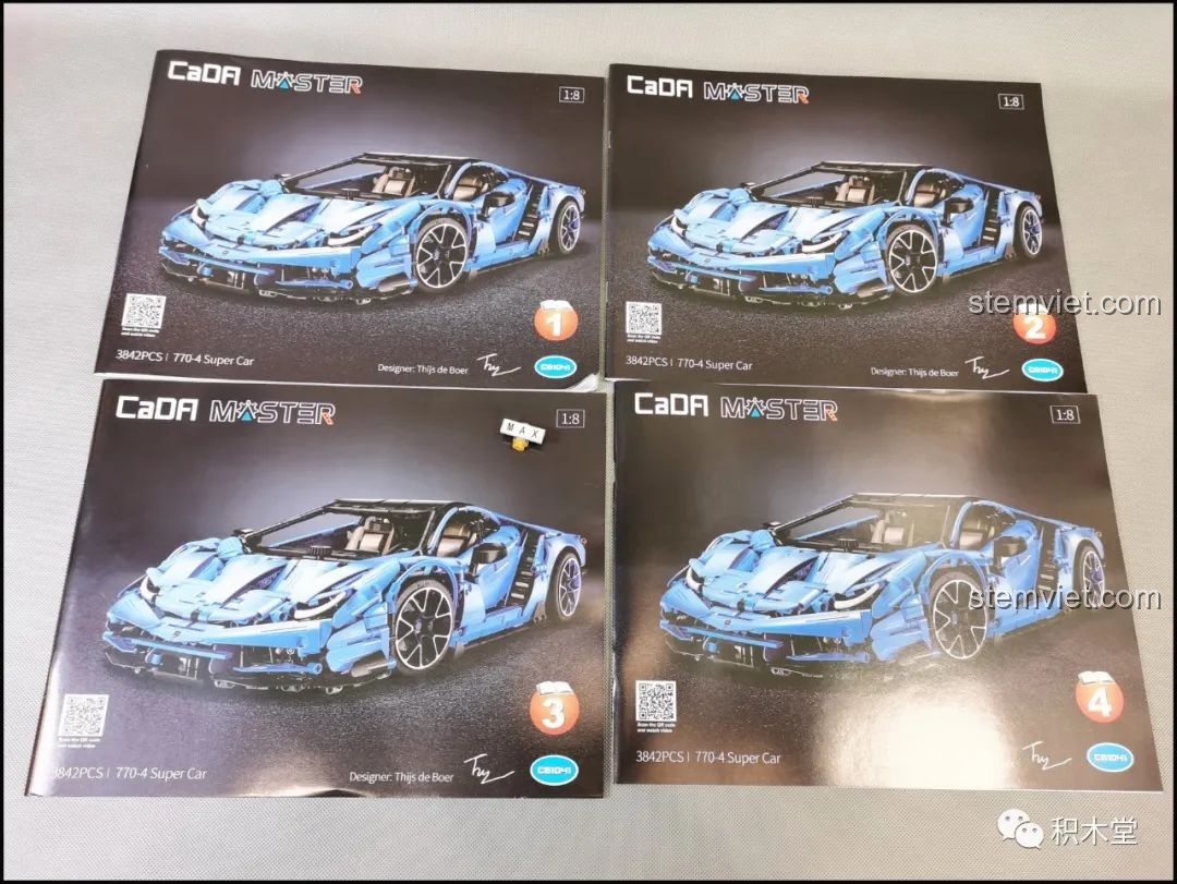 Bốn cuốn sách hướng dẫn lắp ráp chi tiết của bộ Siêu xe Centenario CaDA xịn giá rẻ.