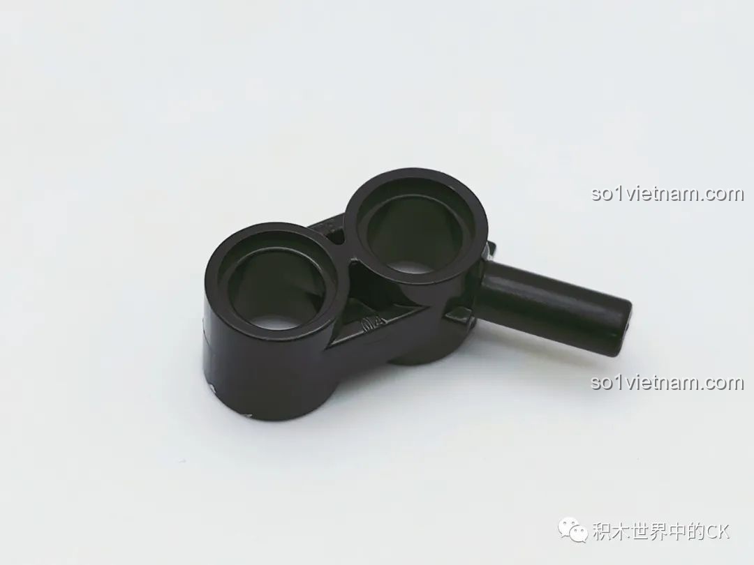 Các túi chi tiết được sắp xếp gọn gàng cho bộ lắp ráp CaDA C61505 Ferrari Laferrari.