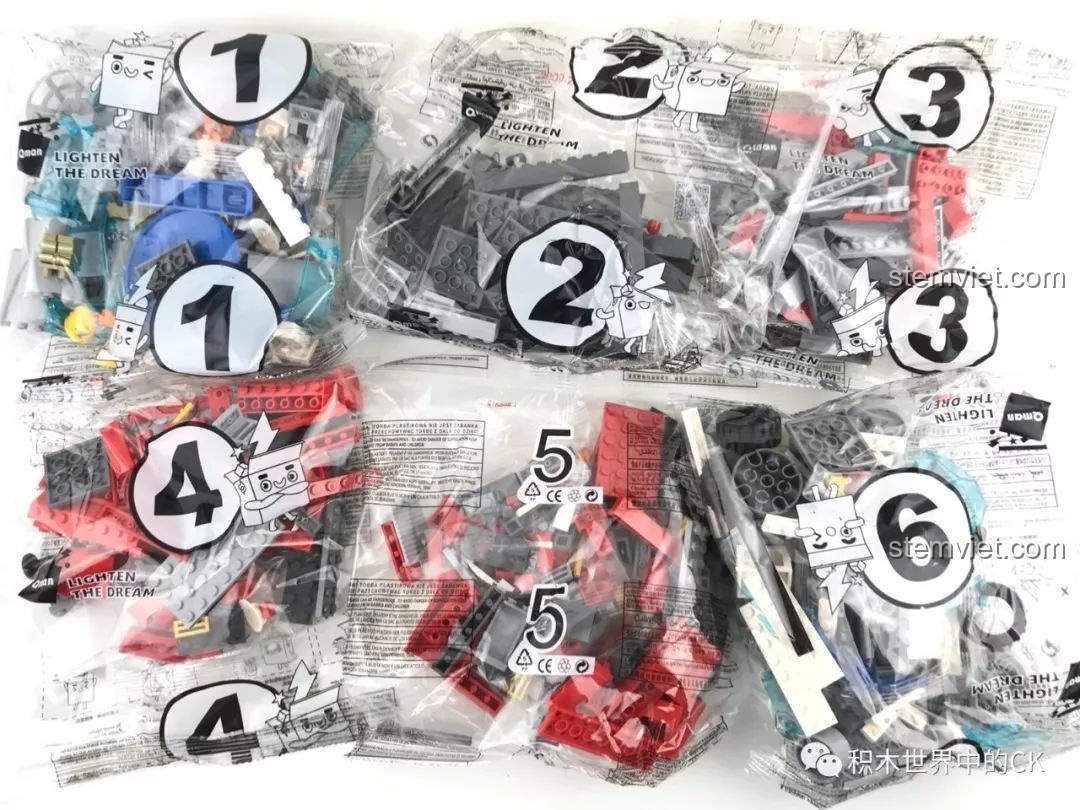 Các túi chi tiết được đánh số thứ tự từ 1 đến 6 trong bộ lắp ráp QMAN 2809 Xe cứu hỏa cỡ lớn.