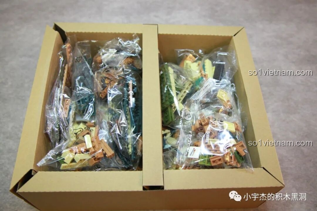 Các túi mảnh ghép của bộ inbrixx 880018 Ngôi Nhà Nhật Bản Kumamon được đóng gói riêng biệt trong khay hộp.