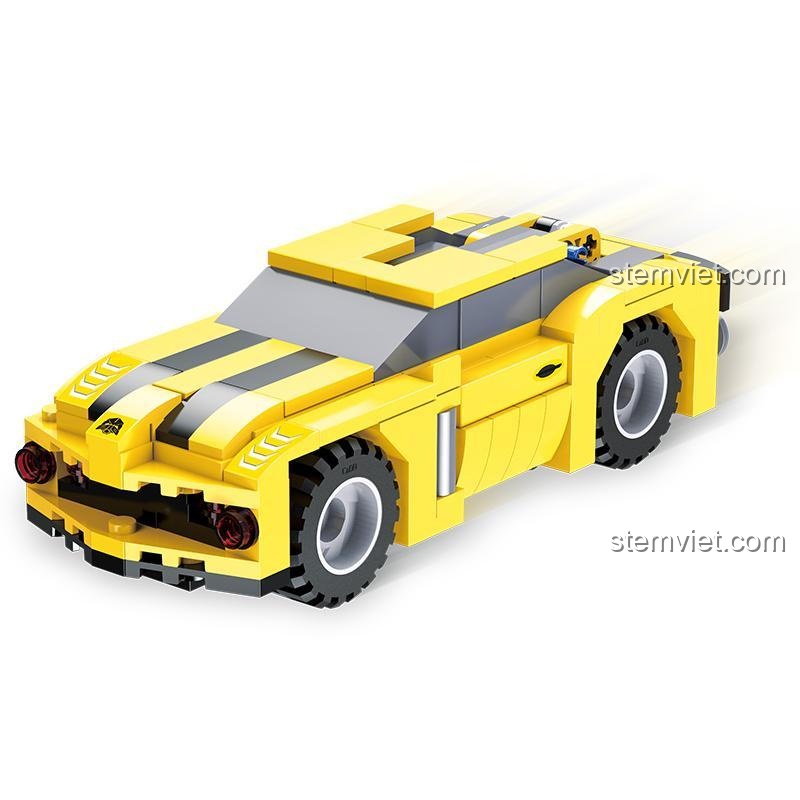 Xe Đua Ong Vàng CaDA C52020, mô hình xe thể thao với động cơ kéo lùi, lựa chọn tiết kiệm cho bé trai 6 tuổi yêu thích tốc độ.