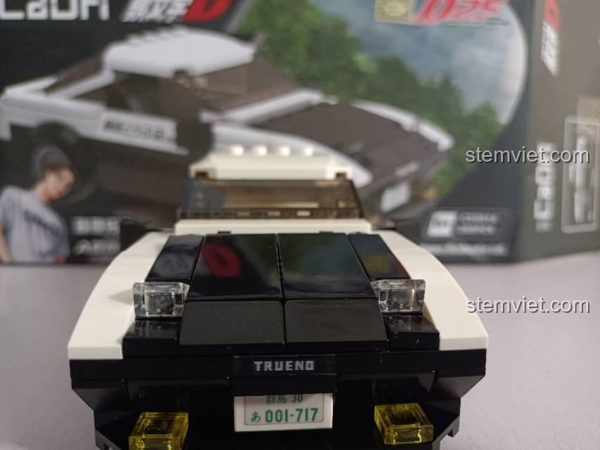 Mô hình CaDA C55014 Toyota AE86 với đèn pha đóng, bộ lắp ráp xe Initial D, chi tiết tinh xảo, đồ chơi mô hình giá tốt cho bé trai.