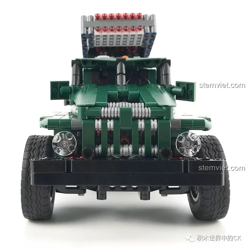 CaDA C61002 BM-21 Combat Vehicle ở chế độ B (Xe tải Ural-4320).