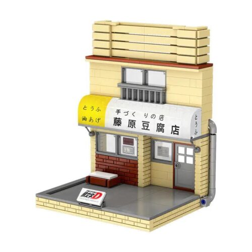 Mô hình tiệm đậu phụ Fujiwara từ bộ lắp ghép CaDA C61033, tái hiện cảnh quan kinh điển trong Initial D, có đèn LED