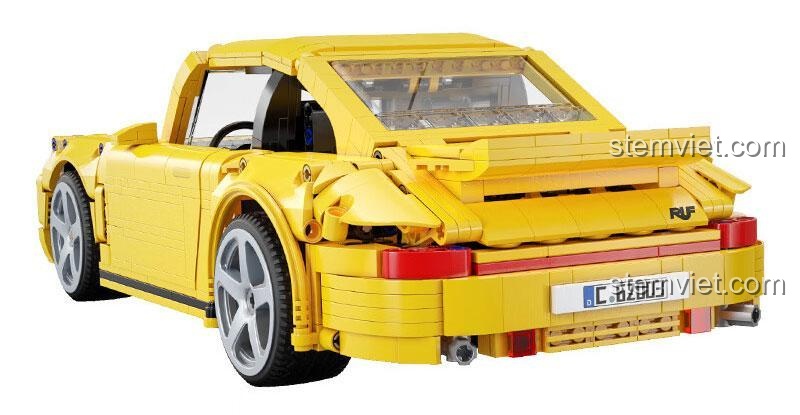 Mô hình xe RUF Yellowbird CaDA C62003 từ phía sau, thiết kế đuôi xe tinh xảo, giảm xóc thật, đồ chơi xây dựng cho bé trai.