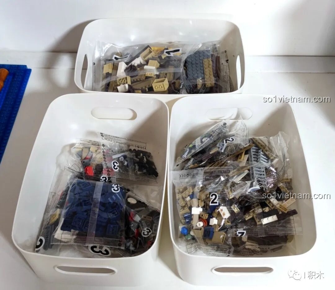 Các túi chi tiết được chia sẵn trong hộp CaDA C66010