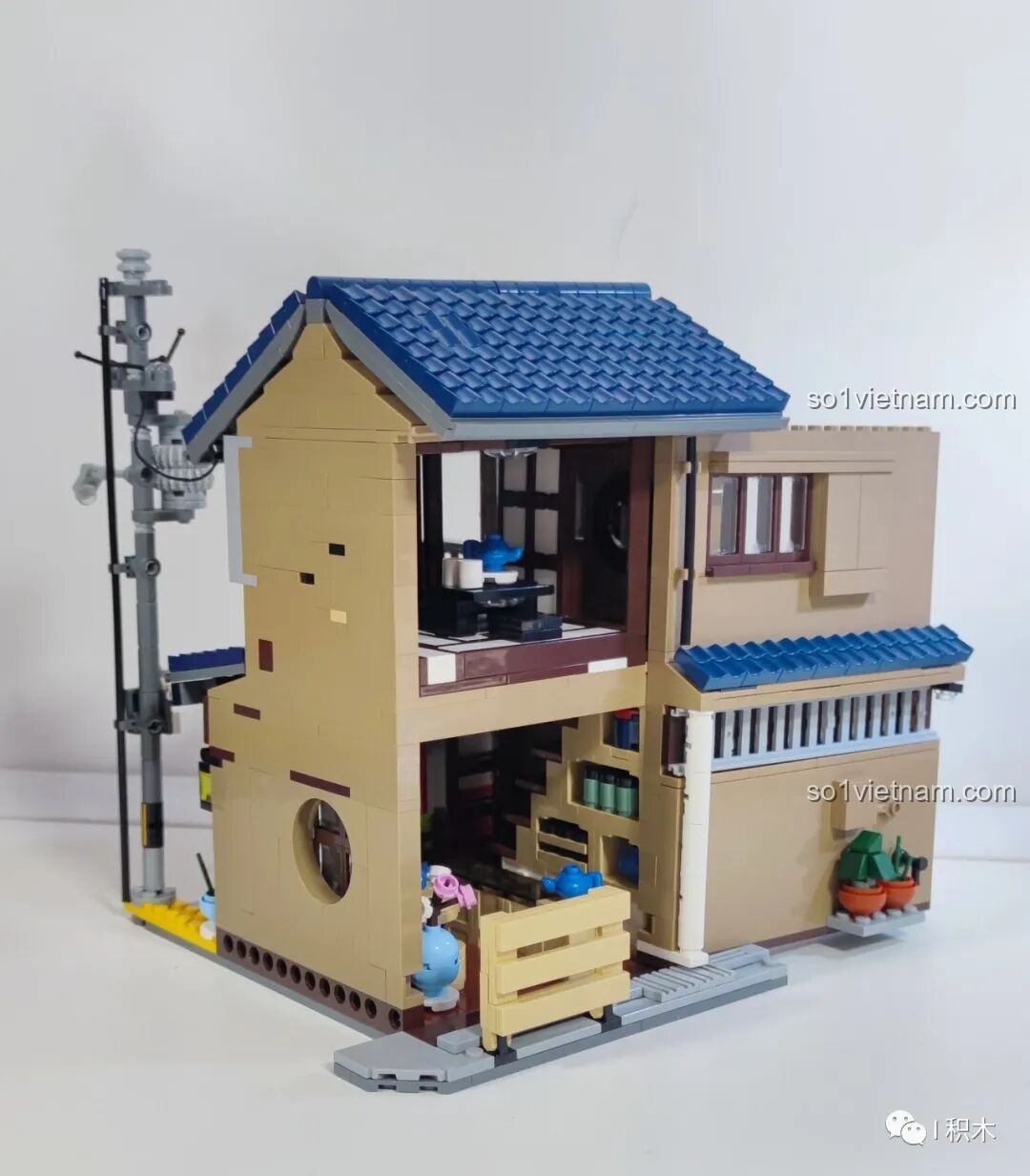 Chi tiết ống khói trên mái nhà của mô hình CaDA C66010