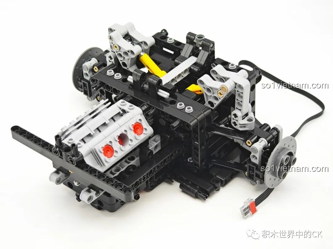 Quá trình lắp ráp bộ đồ chơi CaDA Mercedes-AMG ONE C61503