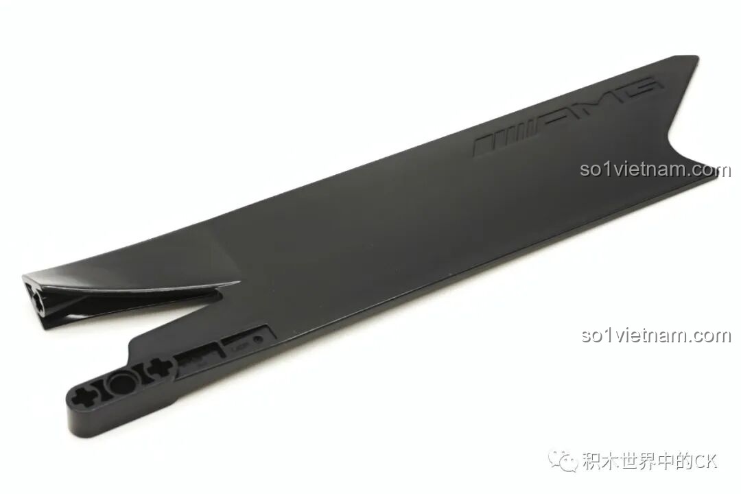 Quá trình lắp ráp bộ đồ chơi CaDA Mercedes-AMG ONE C61503