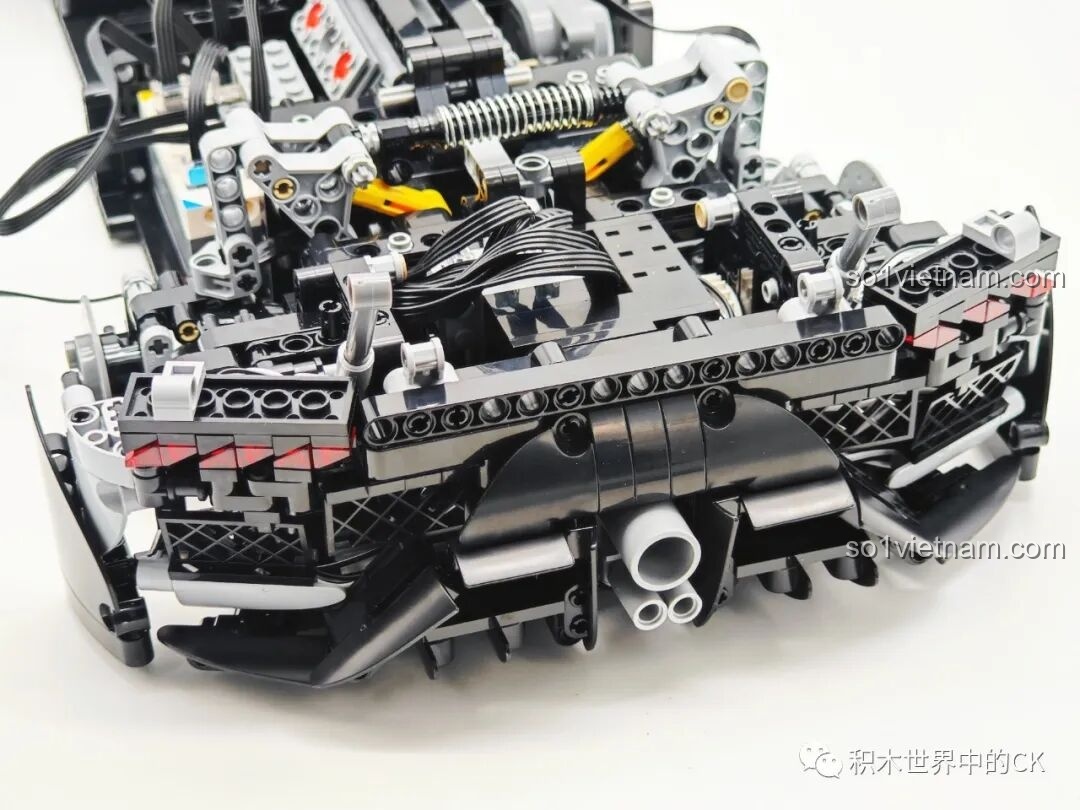 Quá trình lắp ráp bộ đồ chơi CaDA Mercedes-AMG ONE C61503