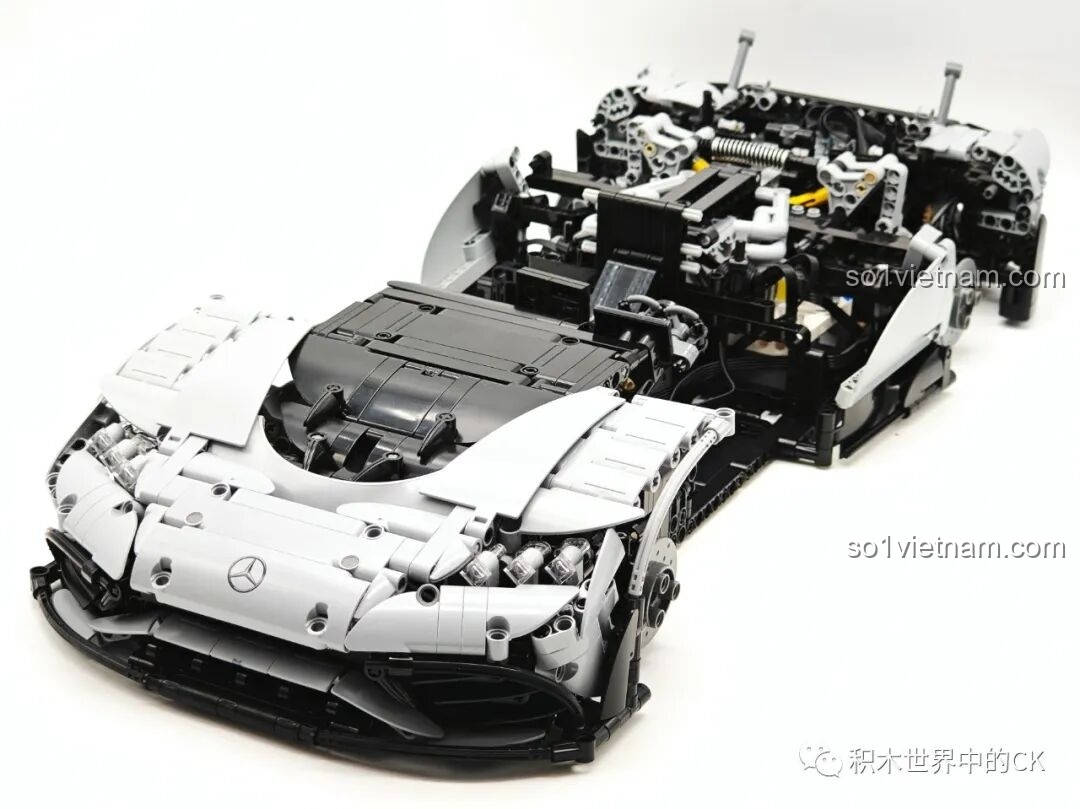 Quá trình lắp ráp bộ đồ chơi CaDA Mercedes-AMG ONE C61503