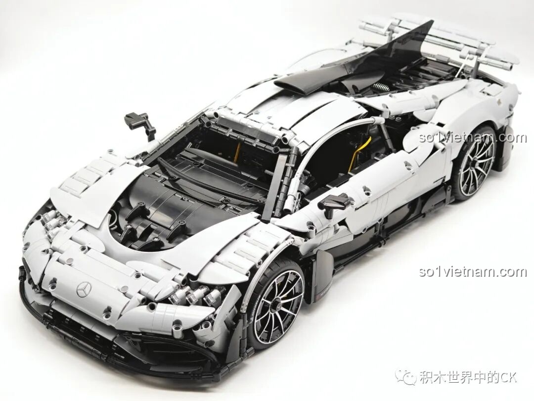 Quá trình lắp ráp bộ đồ chơi CaDA Mercedes-AMG ONE C61503