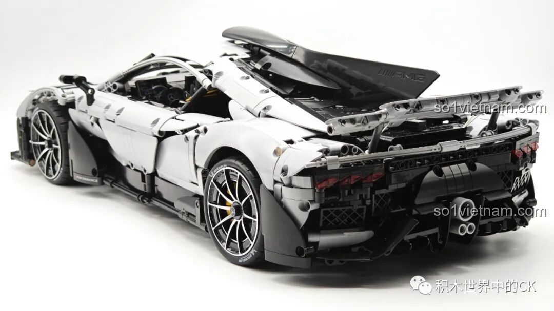 Quá trình lắp ráp bộ đồ chơi CaDA Mercedes-AMG ONE C61503