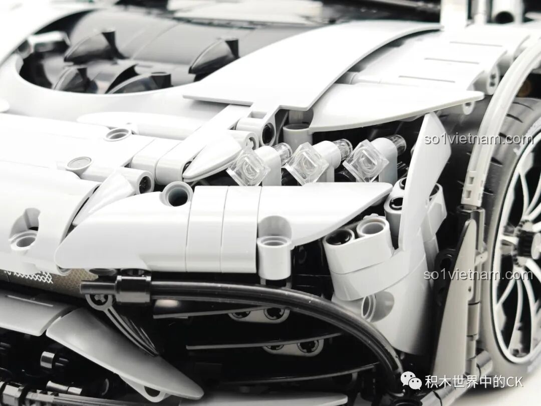 Quá trình lắp ráp bộ đồ chơi CaDA Mercedes-AMG ONE C61503