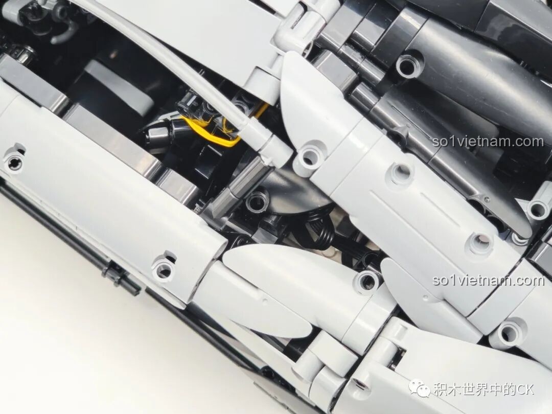 Quá trình lắp ráp bộ đồ chơi CaDA Mercedes-AMG ONE C61503