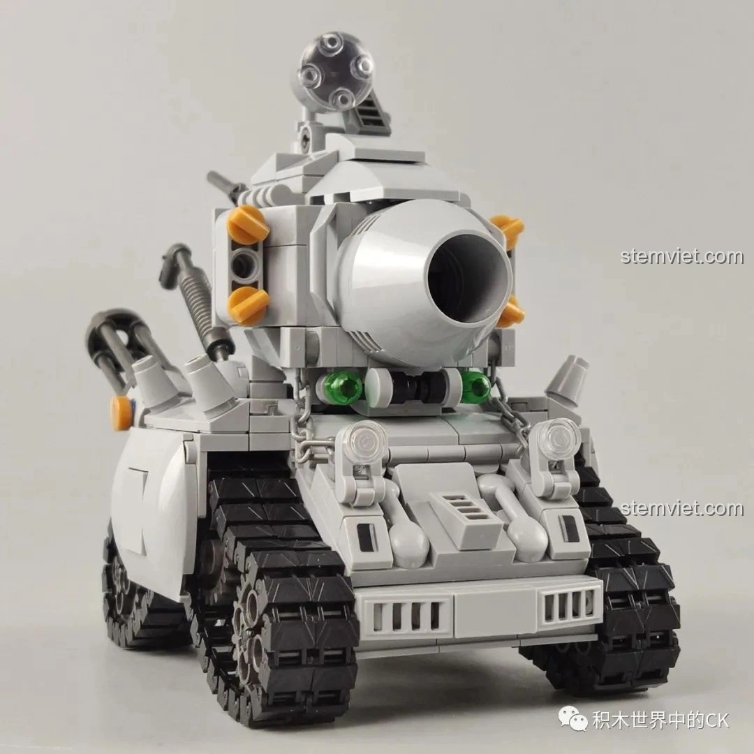 Cận cảnh mặt trước của mô hình xe tăng SV-001/II Hợp Kim Đầu Metal Slug 2, bộ CaDA SY 1627.