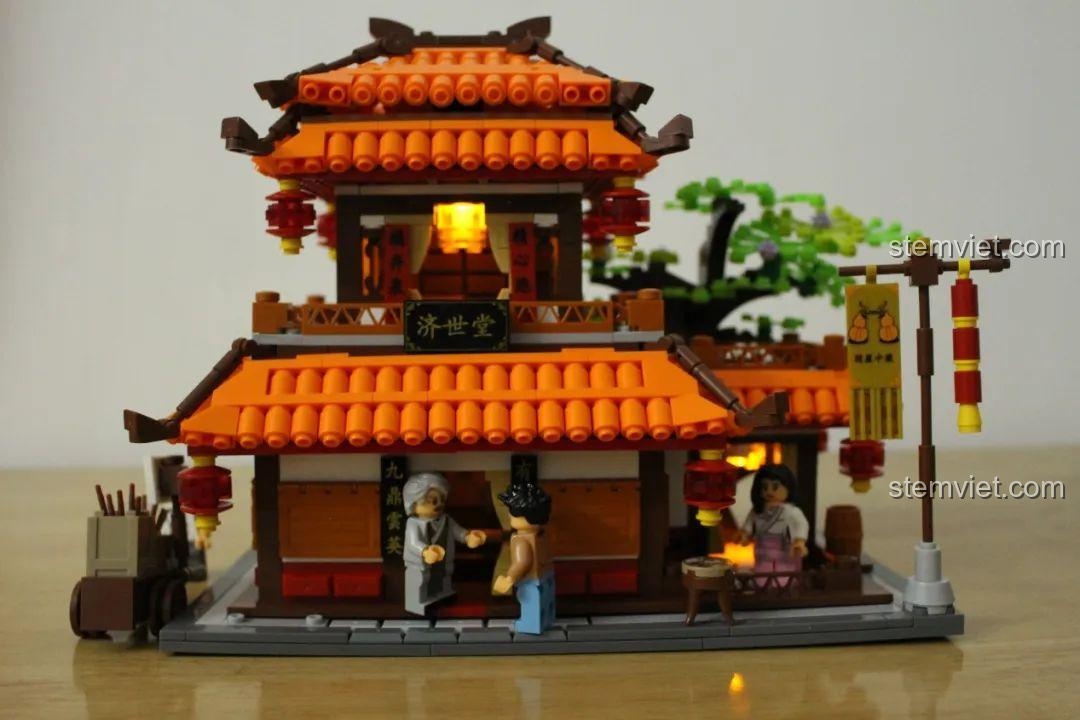 Cảm nhận WOMA C0340 Phòng khám y học cổ truyền với chi tiết gạch phát sáng độc đáo.