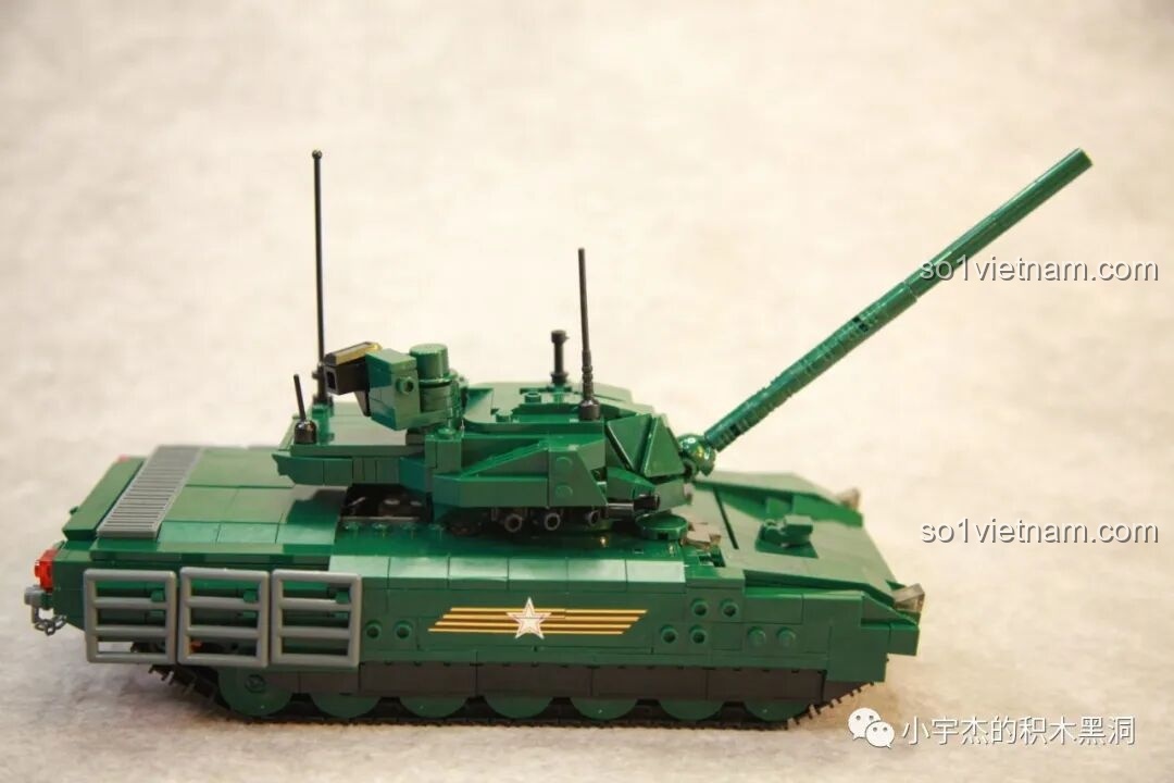 Cận cảnh các chi tiết phức tạp trên tháp pháo của xe tăng T-14 Armata Sluban B0850.