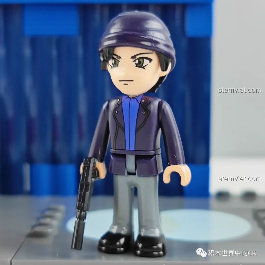Cận cảnh minifigure Akai Shuichi trong bộ lắp ráp Keeppley K20708.