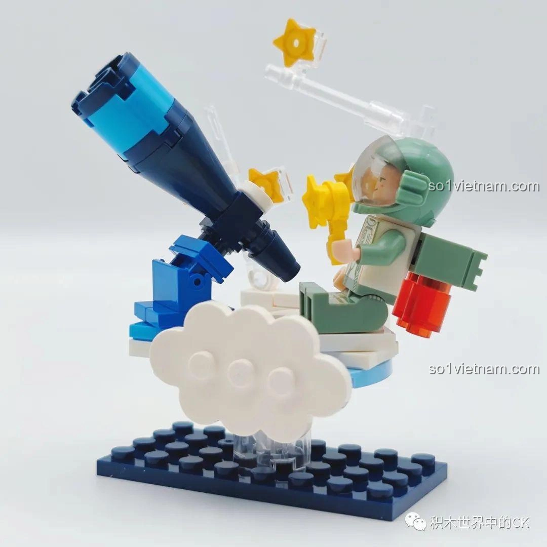 Cận cảnh tổng thể mô hình Phi hành gia xanh lá Stargazing, với phi hành gia, kính thiên văn và các ngôi sao, thuộc bộ đồ chơi WISE BLOCK HA390213.