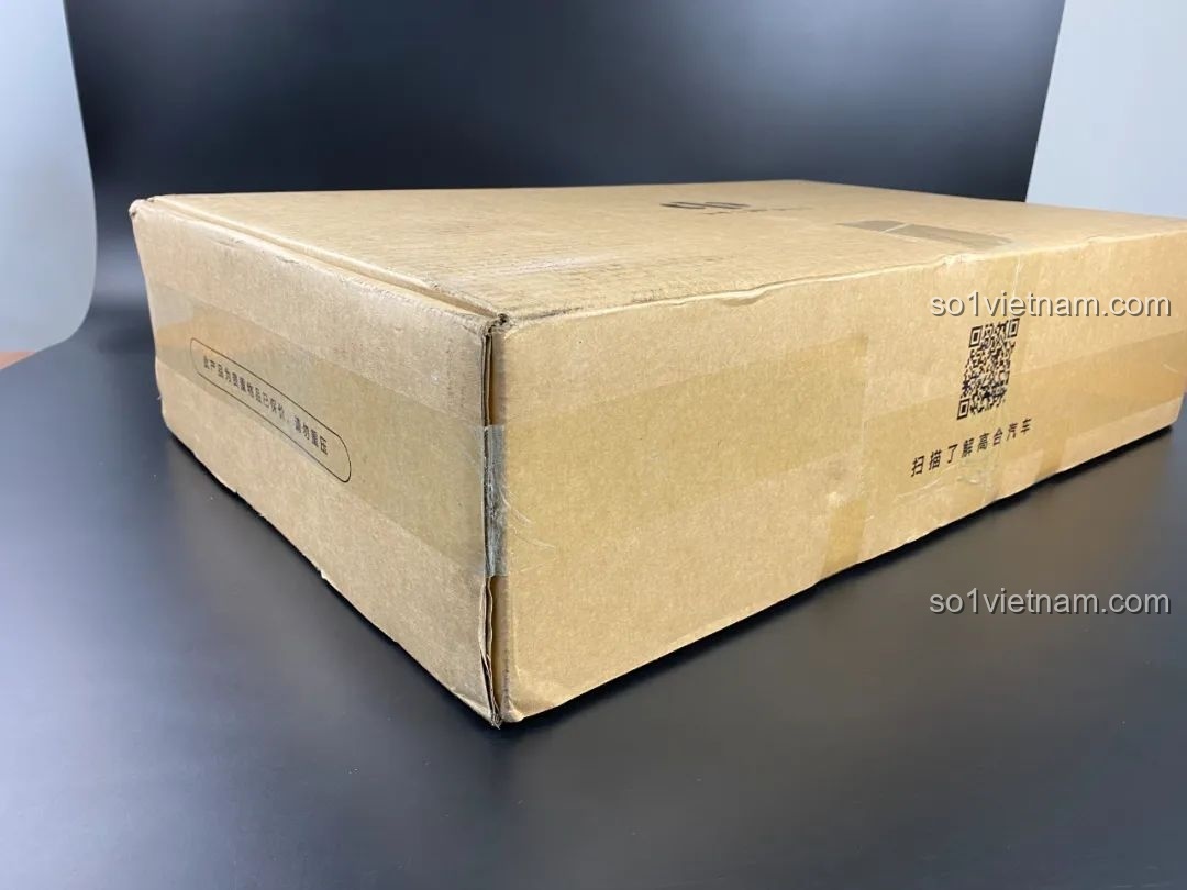 Cận cảnh hộp đựng bộ lắp ráp xe HiPhi Z Pixel Sci-Fi Car Model của Pantasy