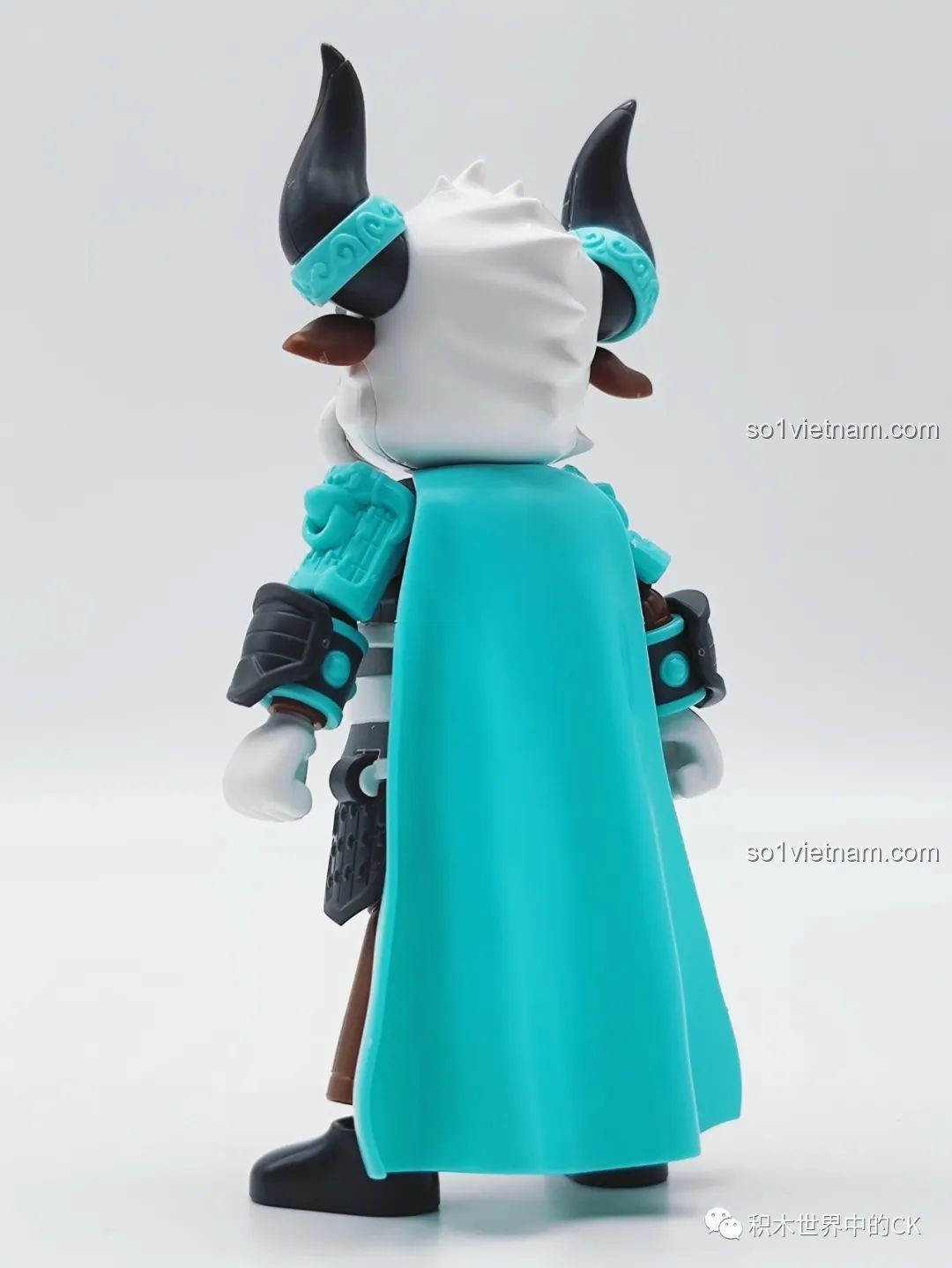 Mặt sau của mô hình Ngưu Ma Vương Ngưu Đại Pháp Tướng đã lắp ráp