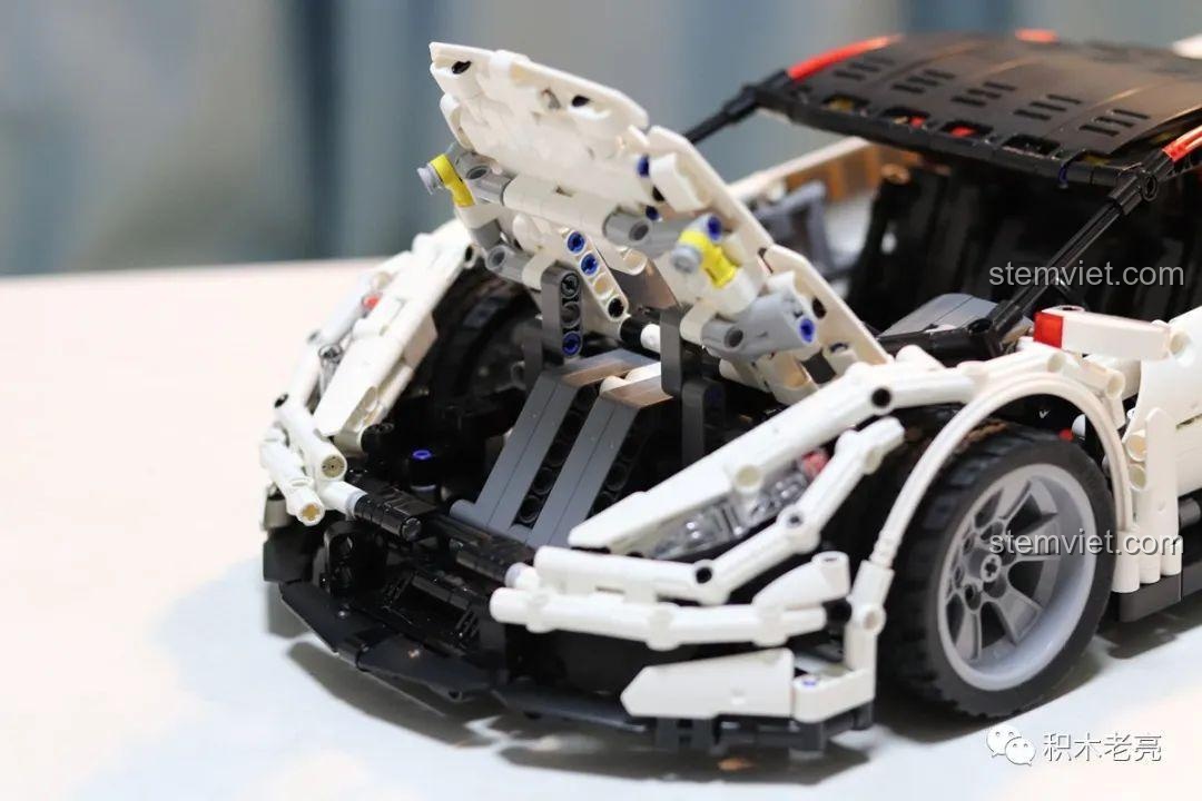 Trang hướng dẫn lắp ráp số 120 của bộ Carolyn's CW001, chỉ dẫn các bước lắp ráp chi tiết phần đầu xe.