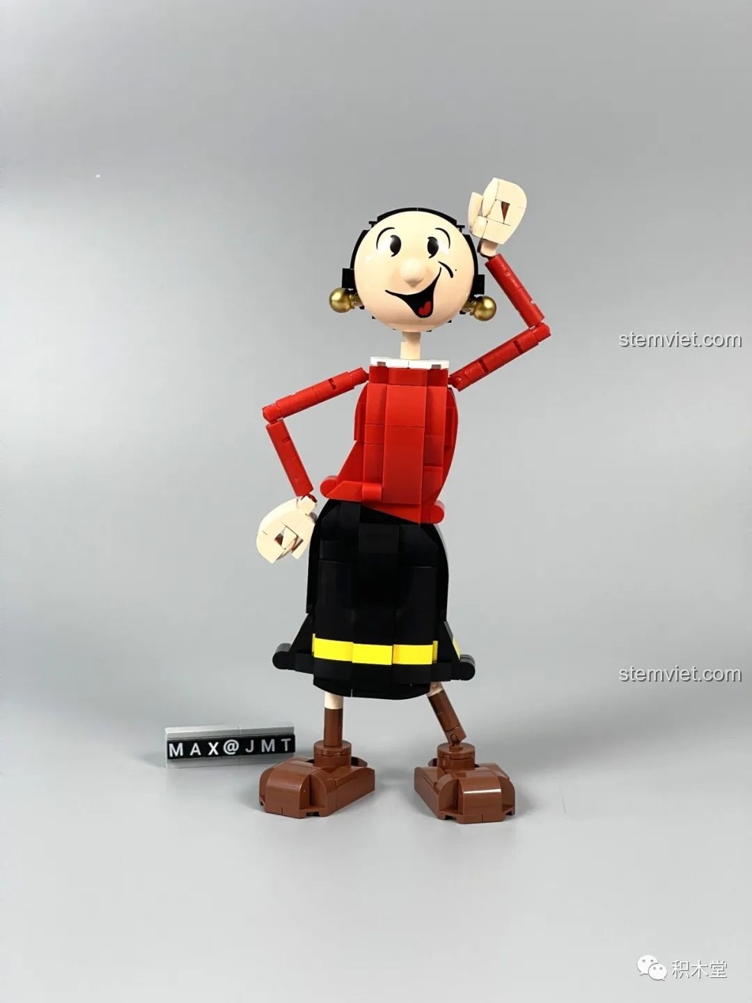 Cận cảnh cấu trúc khớp chân của nhân vật Olive Oyl trong bộ lắp ráp Pantasy 86401.