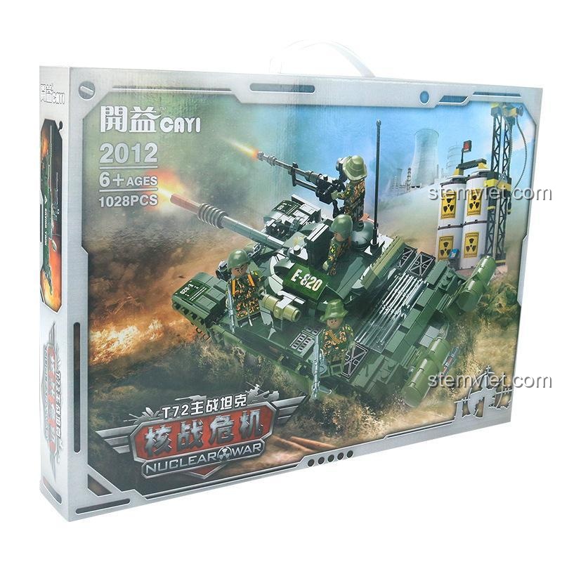 Mô hình xe tăng T-72 2012 chi tiết sắc nét, đi kèm 8 lính, đồ chơi quân sự cho bé trai.