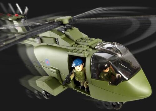 Bộ lắp ráp Character Building 03853 Trực thăng Quân sự RAF Merlin màu xanh lá, có cánh quạt quay, 2 minifigure lính, phù hợp bé trai 8 tuổi, đồ chơi mô hình giá tốt.