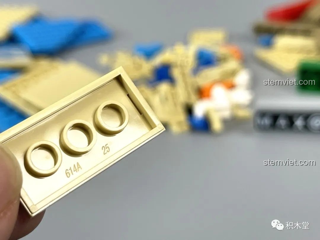 Cận cảnh chi tiết gạch GoBricks trong bộ lắp ráp Pantasy 86401, thể hiện chất lượng cao cấp.