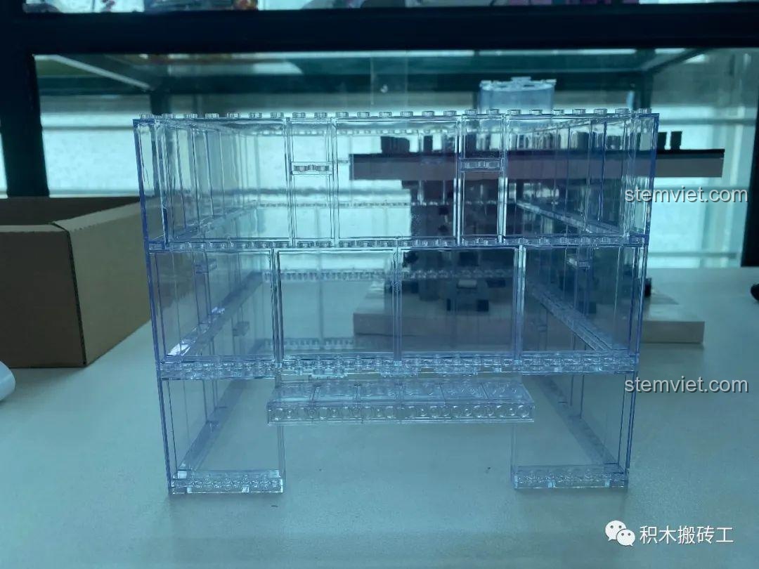 Cận cảnh các mảnh ghép tường kính trong suốt của bộ Sembo SD6900, thể hiện độ trong và chất lượng.